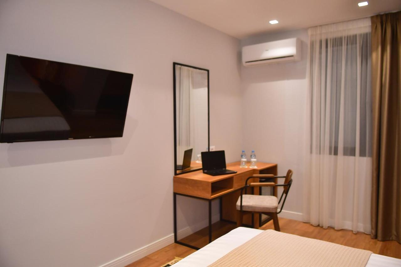 313 Villa City Center Tirana Exteriör bild